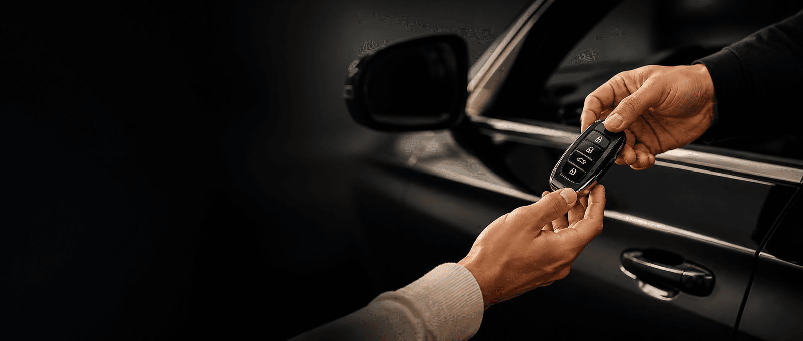 Entrega de llaves de un automóvil